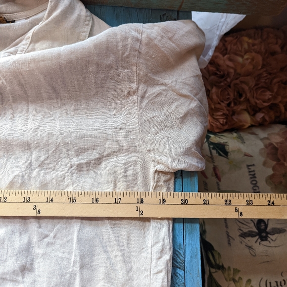 Vintage Basement USA linen top - Picture 3 of 8